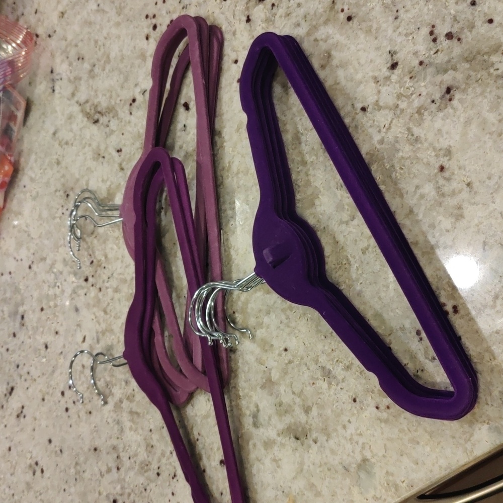 Set Of 23 Non-slip velvet Purple Hue youth/kids Hangers Retro Trendy Y2k Organiz